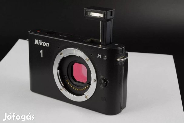 Nikon 1 J1 kompakt jellegű Milc fényképezőgép