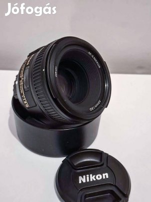 Nikon AF-S 50 mm 1.8 G dobozában ( 50mm 1.8 )