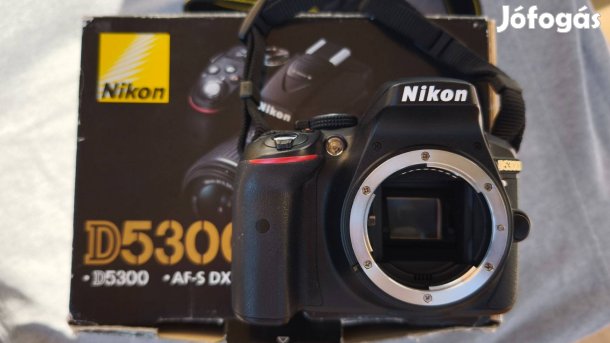 Nikon D5300 jó állapotban eladó