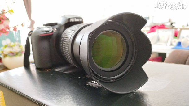 Nikon D5300 tükörreflexes fényképezőgép AF-S Nikkor 18-105 objektív