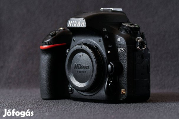 Nikon D750 váz