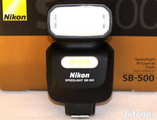 Nikon SB-500 vaku dobozában