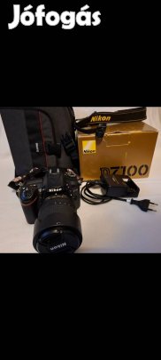 Nikon   D7100 Fényképezőgép tartozékaival