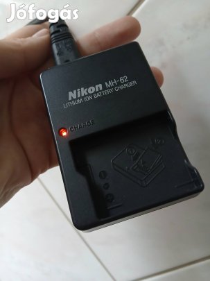 Nikon akkumulátor töltő