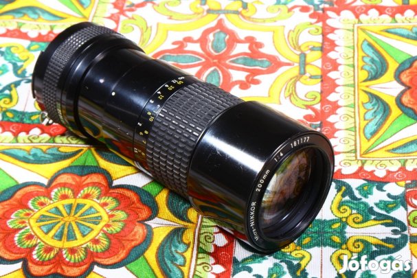 Nikon micro nikkor f4 200mm ai objektív 