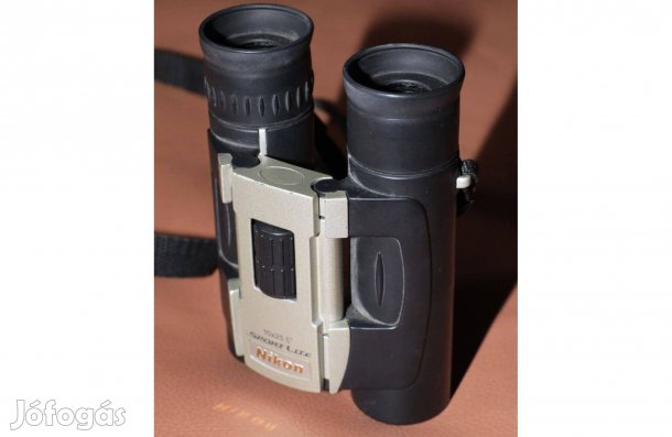 Nikon távcső 10x25 5* Sport Lite kicsi könnyű szép képpel
