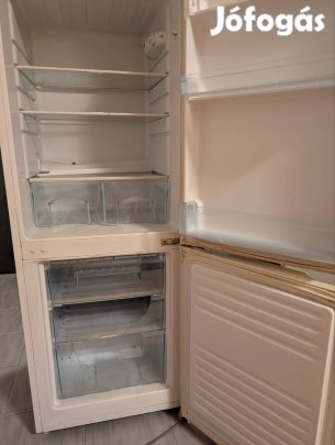 Nimbusz kombinált hűtőszekrény