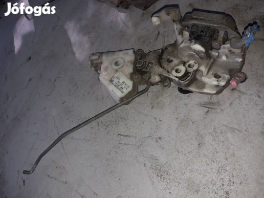 Nissan Almera N15 Jobb Első Ajtó Zárszerkezet + Központizár Motor