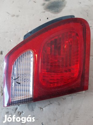 Nissan Almera N16 Bal Hátsó Lámpa