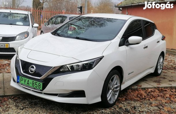 Nissan Leaf Acenta 40kWh (Automata) E-Pedál.-Te...