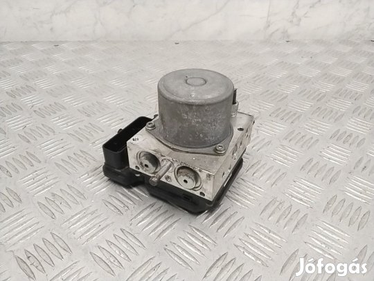 Nissan Leaf II ABS kocka 476605SH0A