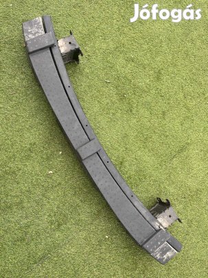 Nissan Leaf II hátsó lökhárító merevítő