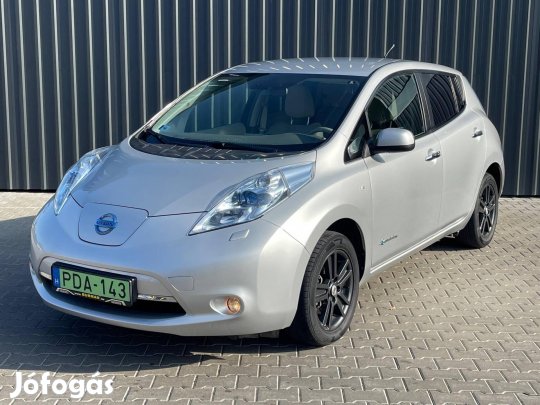 Nissan Leaf (Automata) Navigáció - Ülés és korm...