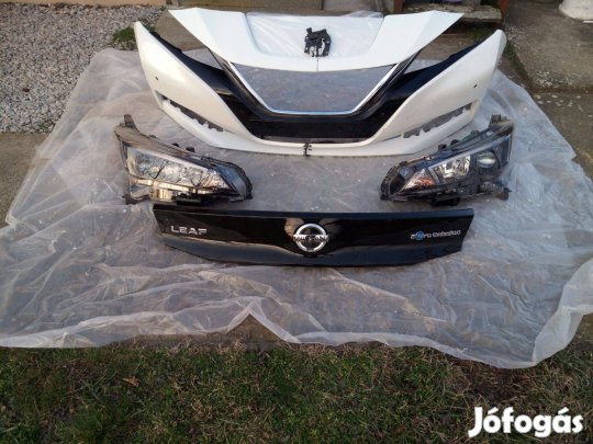 Nissan Leaf alkatrészek
