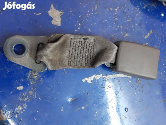 Nissan Micra Hátsó Biztonsági Öv Csatlakozó