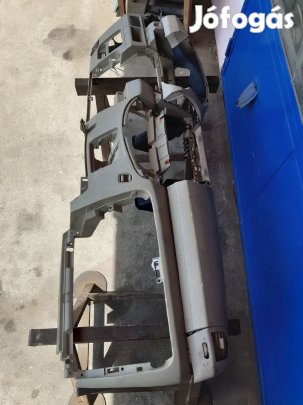 Nissan Micra Műszerfal Héj