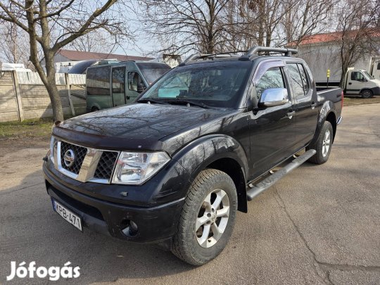 Nissan Navara 4WD Double 2.5D LE