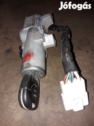 Nissan Navara D22 Gyújtáskapcsoló