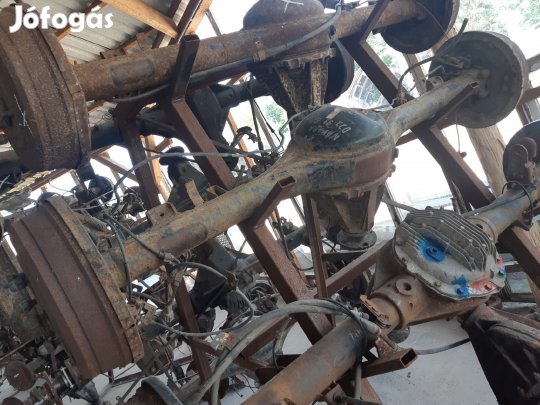 Nissan Navara D22 Hátsó Híd Dobfékes