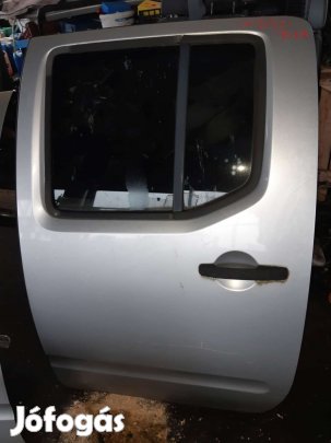Nissan Navara D40 Bal Hátsó Ajtó