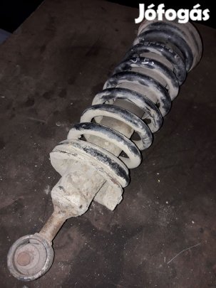 Nissan Navara D40 Első Lengéscsillapító + Rugó