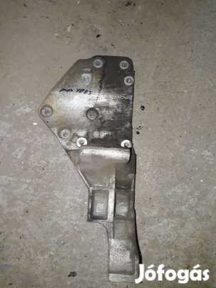 Nissan Navara D40 Generátor - Klíma Kompresszor Tartó Konzol