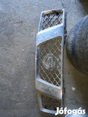 Nissan Navara D40 Hűtőrács