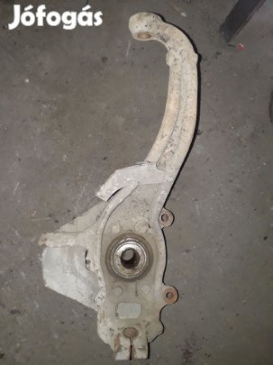 Nissan Navara D40 Jobb Első Csonkállvány Kerékaggyal