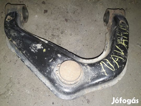 Nissan Navara D40 Jobb Első Felső Lengőkar