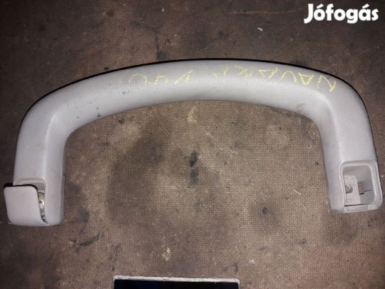 Nissan Navara D40 Kapaszkodó