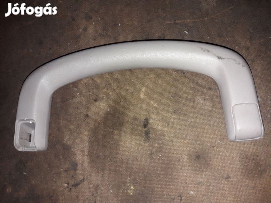 Nissan Navara D40 Kapaszkodó