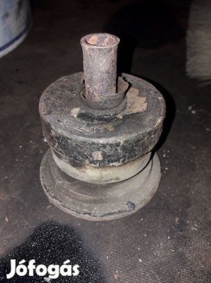 Nissan Navara D40 Kasztni Tartó Bak