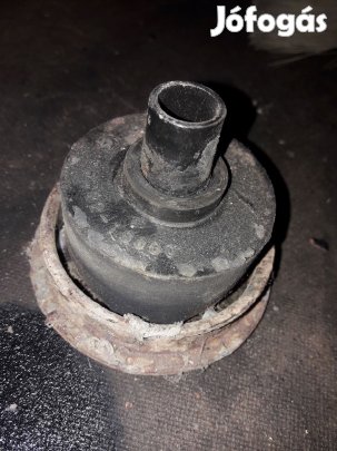 Nissan Navara D40 Kasztni Tartó Bak