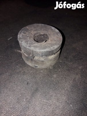 Nissan Navara D40 Kasztni Tartó Bak