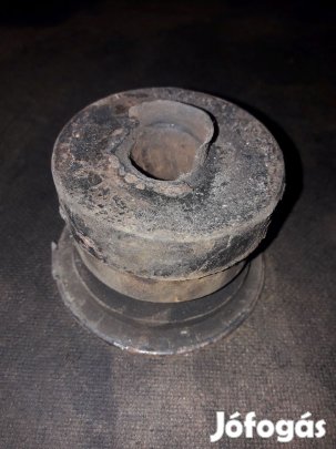 Nissan Navara D40 Kasztni Tartó Bak