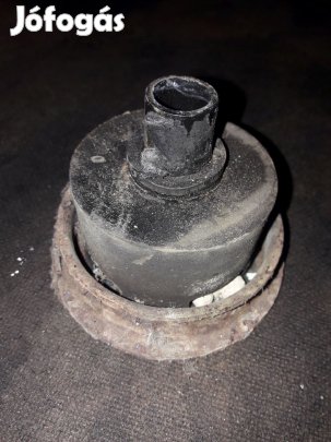 Nissan Navara D40 Kasztni Tartó Bak