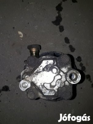 Nissan Navara D40 Kormányszervó Szivattyú