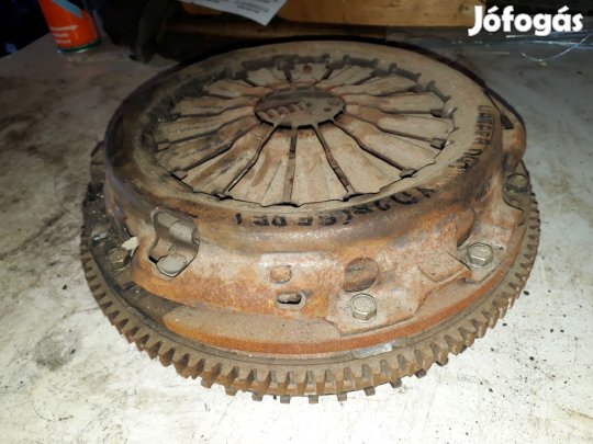 Nissan Navara D40 Kuplung Szett + Kettőstömegű Lendkerék