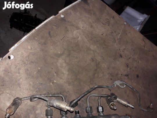 Nissan Navara D40 Nyomócső Garnitúra