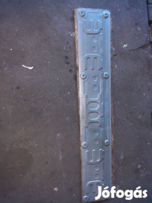 Nissan Navara D40 Plató Ajtó Belső Burkolat