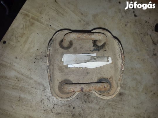 Nissan Navara D40 Rugó Tartó Kengyel / Cuppánt