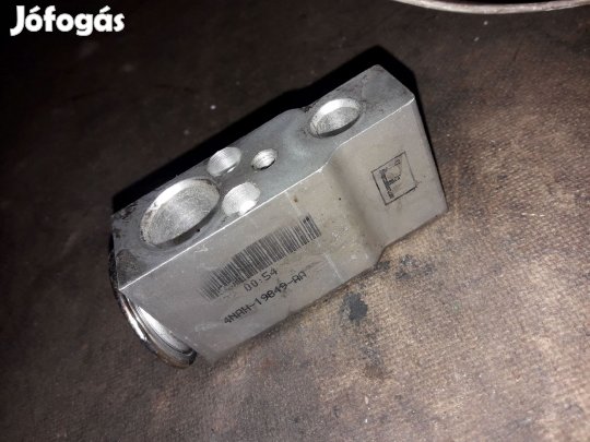 Nissan Navara D40 Táguló Szelep