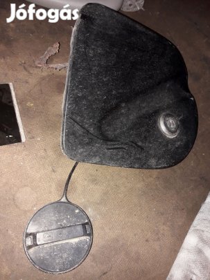 Nissan Navara D40 Tankajtó