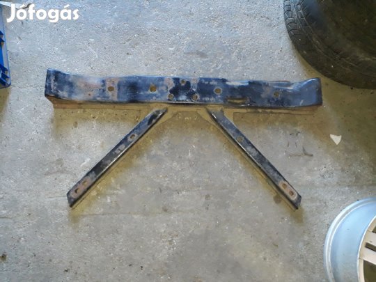 Nissan Navara D40 Váltó Kereszttartó