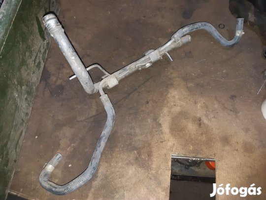 Nissan Navara D40 Vízcső Fém