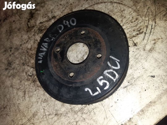 Nissan Navara D40 Vízpumpa Szíjtárcsa