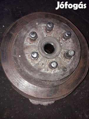 Nissan Pathfinder R51 Bal Hátsó Csonkállvány Kerékaggyal