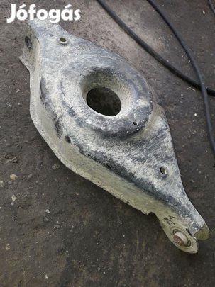 Nissan Pathfinder R51 Bal Hátsó Lengőkar