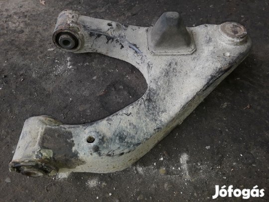 Nissan Pathfinder R51 Bal Hátsó Lengőkar