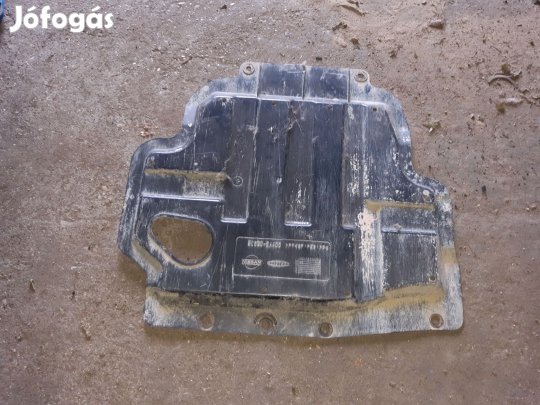 Nissan Pathfinder R51 Motor Alsó Burkolat